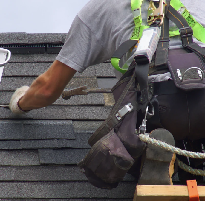 7 Reasons To Call A Professional Roofer